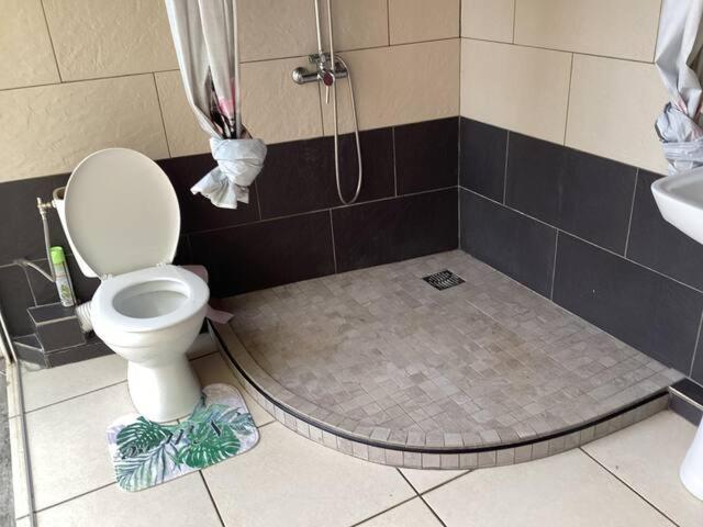 Saint-Benoît Appartement Dans Propriete Reposante מראה חיצוני תמונה